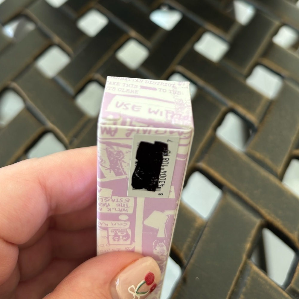 Pat McGrath Labs Liquilust Legendary Wear Matte Lipstick - Picture 3 of 5